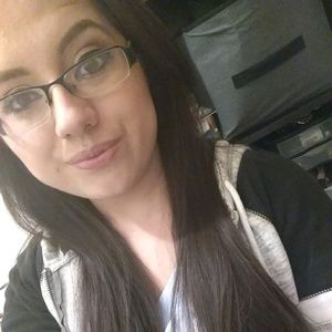 Meet your Posher, Graciela